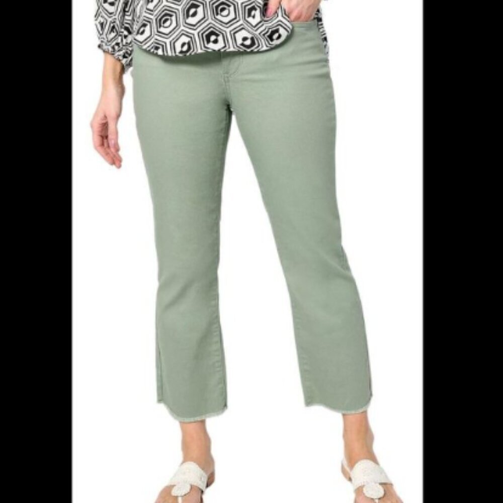 NYDJ Marilyn Ankle with Fray Hem in Cool Embrace Lily Pad - 8T